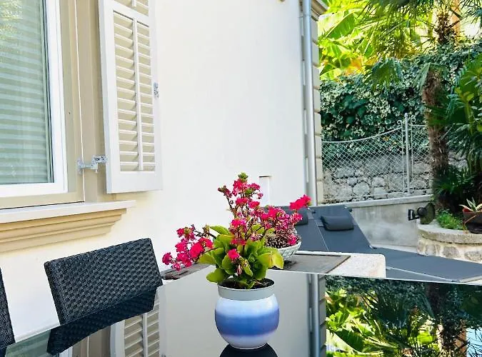 Gianni - Lux Vienna - 5 Stars * Lovran